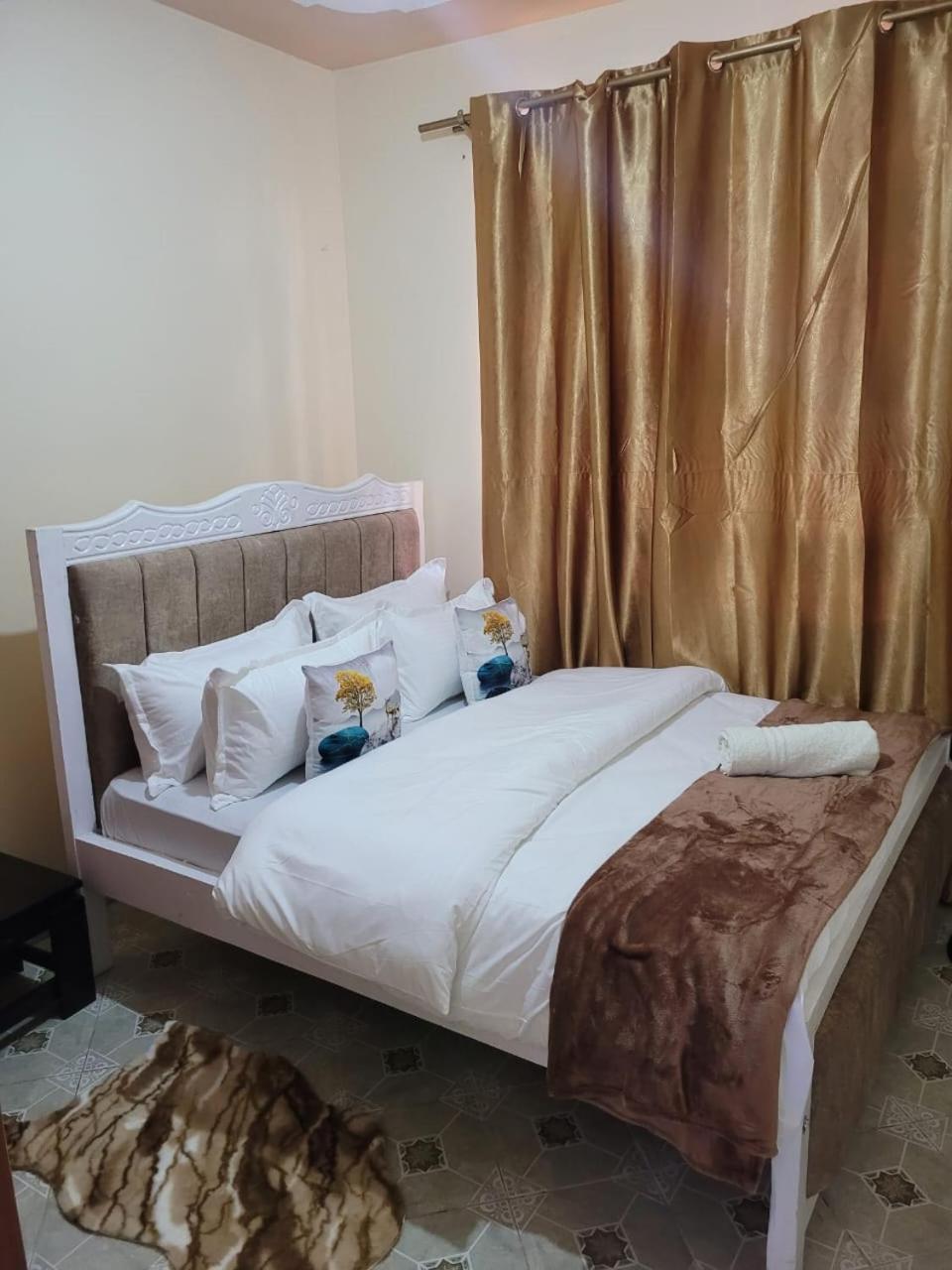 Gloria House Bed & Breakfast Syokimau ภายนอก รูปภาพ