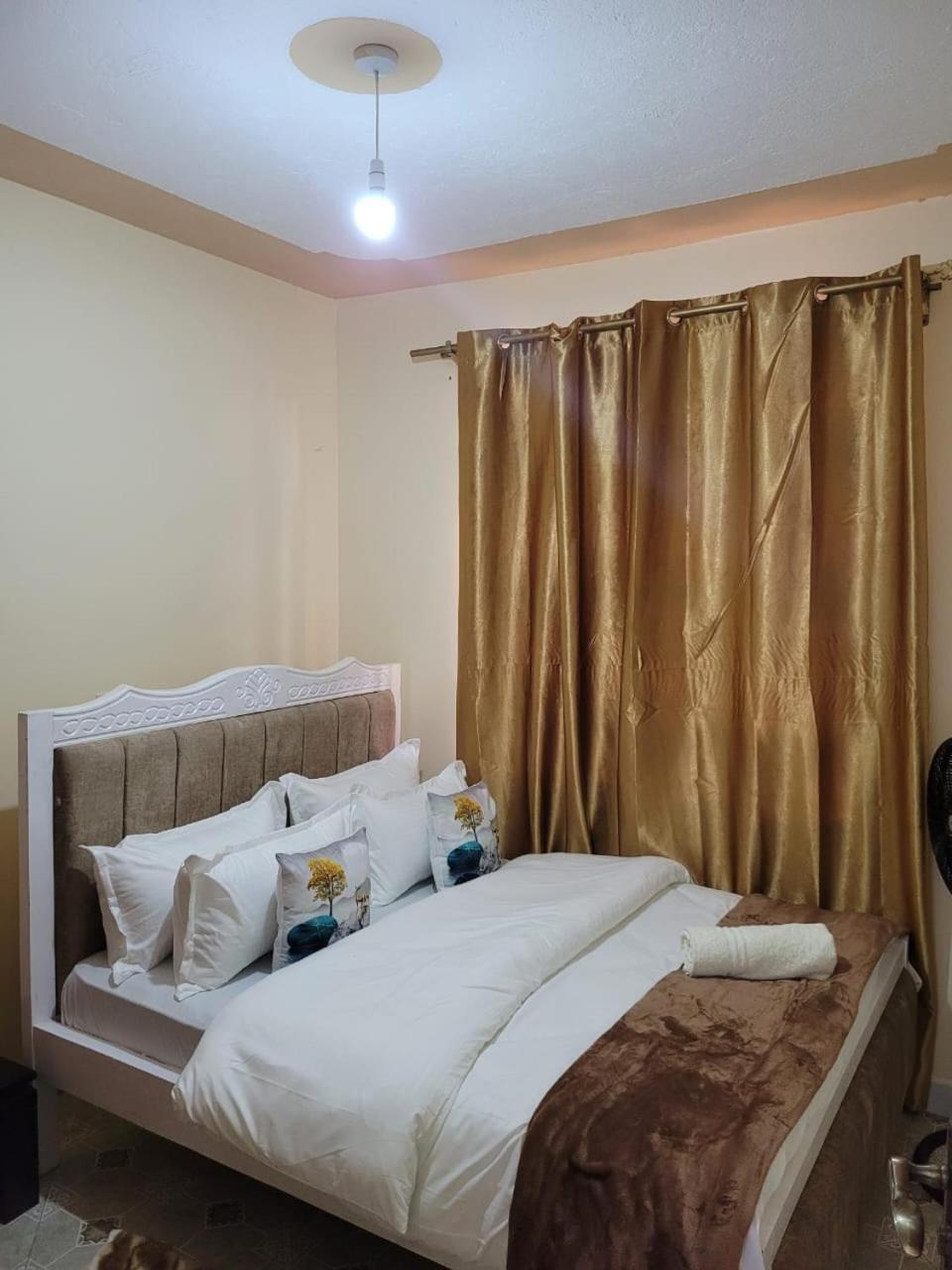 Gloria House Bed & Breakfast Syokimau ภายนอก รูปภาพ